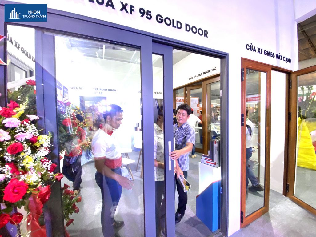 Nhom Truong Thanh Tai Vietbuild 2022 35